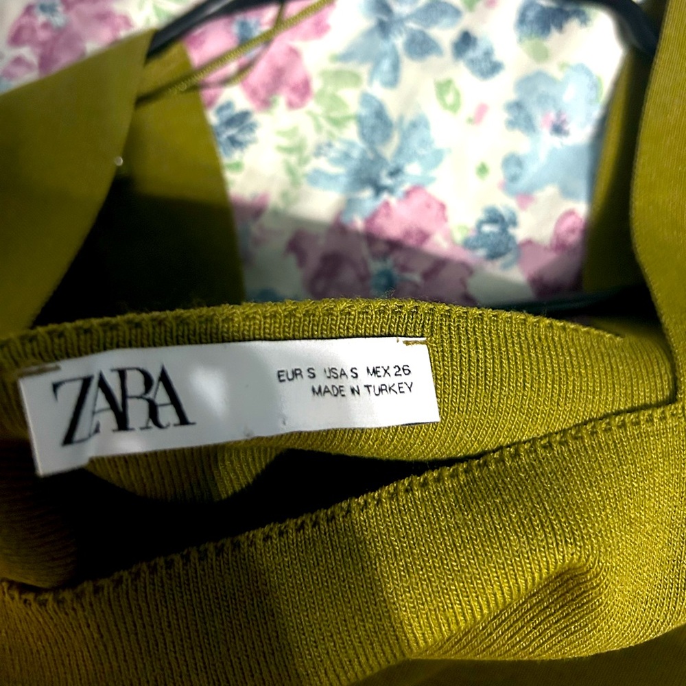 ZARA - green dress, very comfy, stretchy!